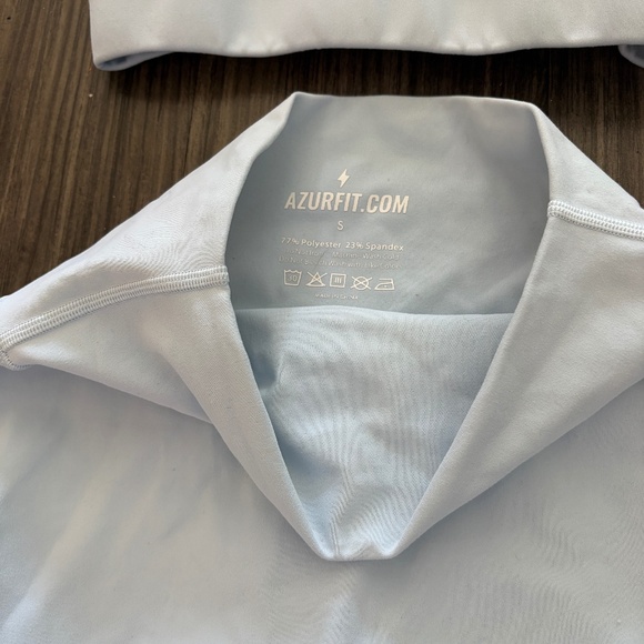 Azur Fit Mathcing Set High Waisted Biker Shorts 5 inch and Sports Bra Light Blue - Picture 5 of 8